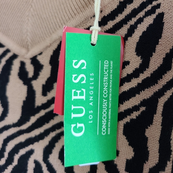 GUESS - NWT Animal print sweater - Picture 10 of 11